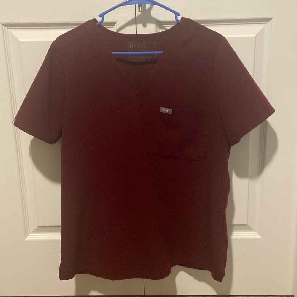 Figs Catarina Burgandy scrub top